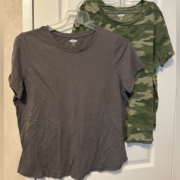 TWO (2) TALL XLT OLD NAVY XL EveryWear T-shirts Tee tops 1- Camo, 1- gray long - Picture 3 of 15